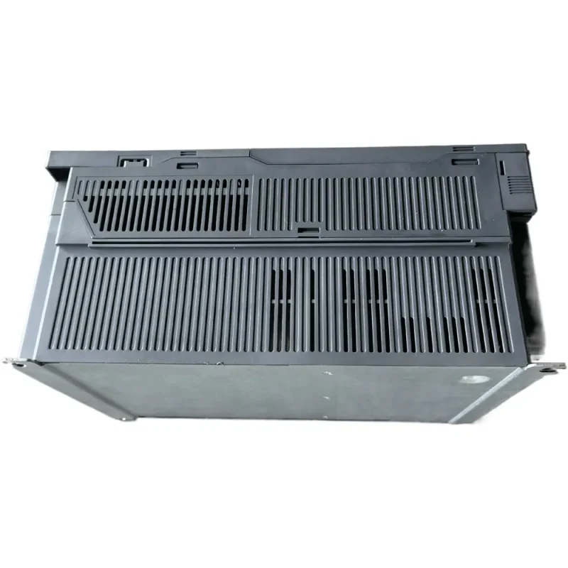 MITSUBISHI A800 series FR-A840-00470-2-60 inverter