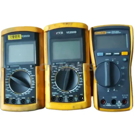 Fluke VC890D