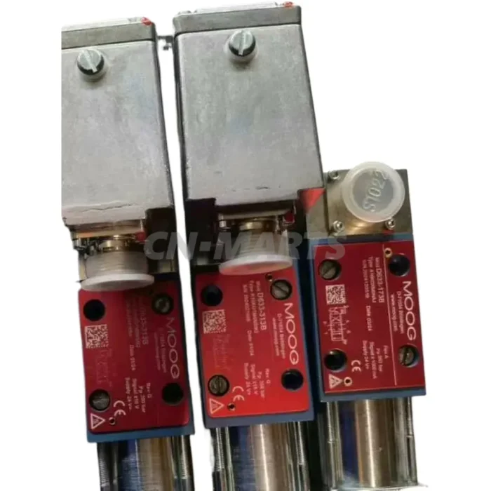 Moog D633-308B R08KO1M0NSM2