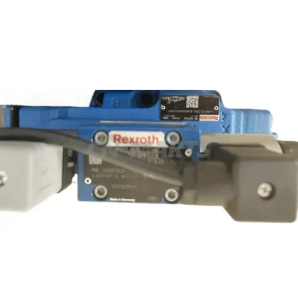 Rexroth R900731922 4WRKE 25 E350L-35/6EG24EK31/A1D3M