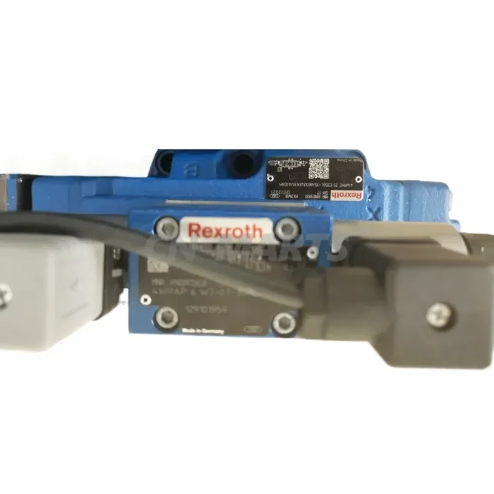 Rexroth R900731922 4WRKE 25 E350L-35/6EG24EK31/A1D3M