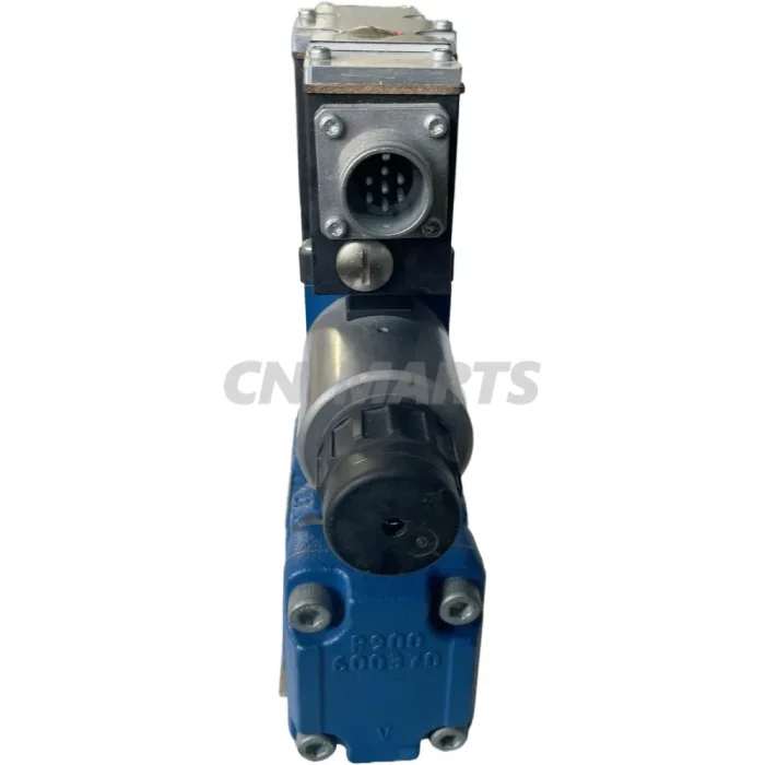 Rexroth R900751839 4WRZE 10 W8-50-73/6EG24N9EK31/F1D3M