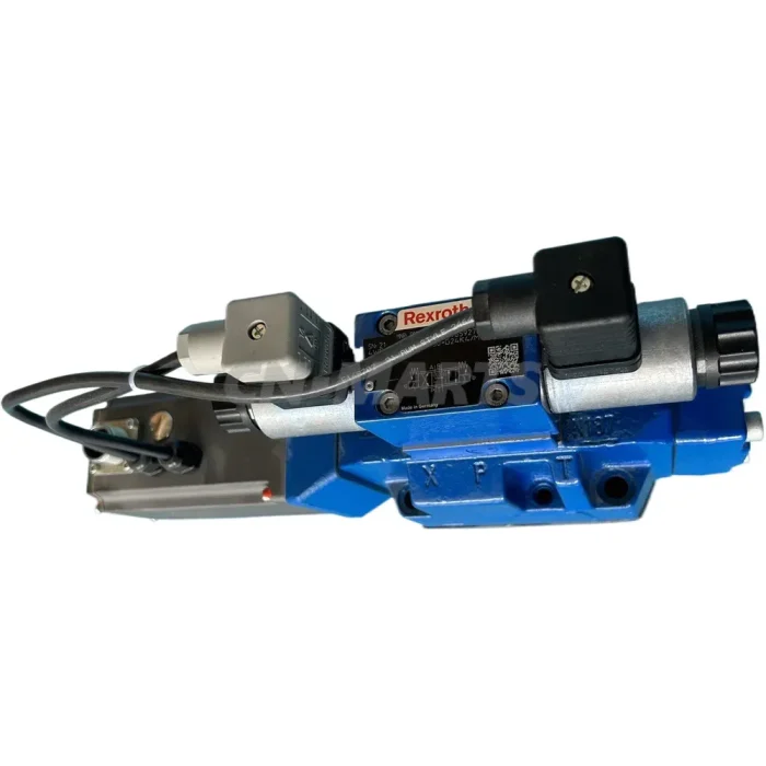 Rexroth R900972645 4WRAP 6 W7-04 30-G24K4/M-00