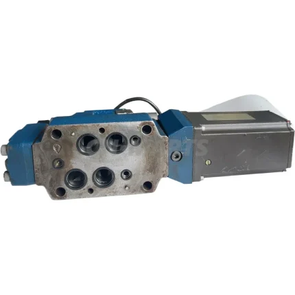 Rexroth R900973361 4WRKE 16 W6-200L-33/6EG24K31/A1D3M
