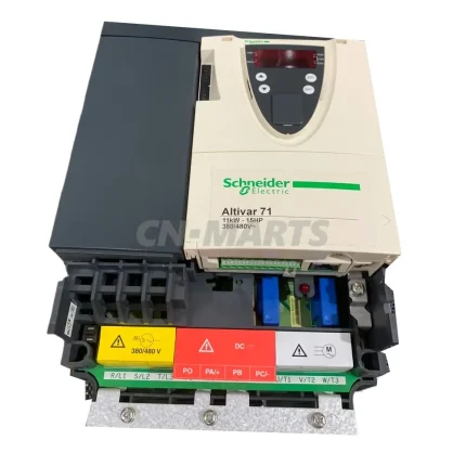 Schneider ATV71HD11N4Z
