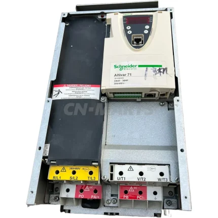 Schneider ATV71HD22N4Z