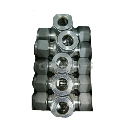 Swagelok SS-12M0-3