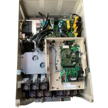 Yaskawa CIMR-AB4A0139ABA