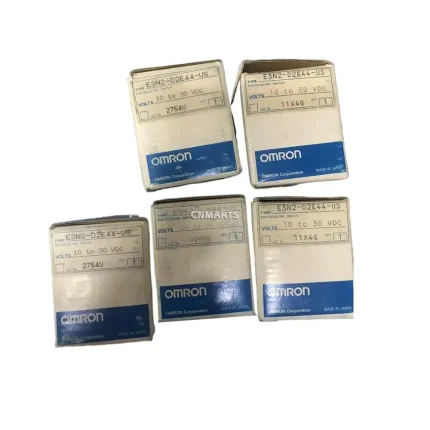 OMRON E3N2-D2E44-US Photoelectric Switch