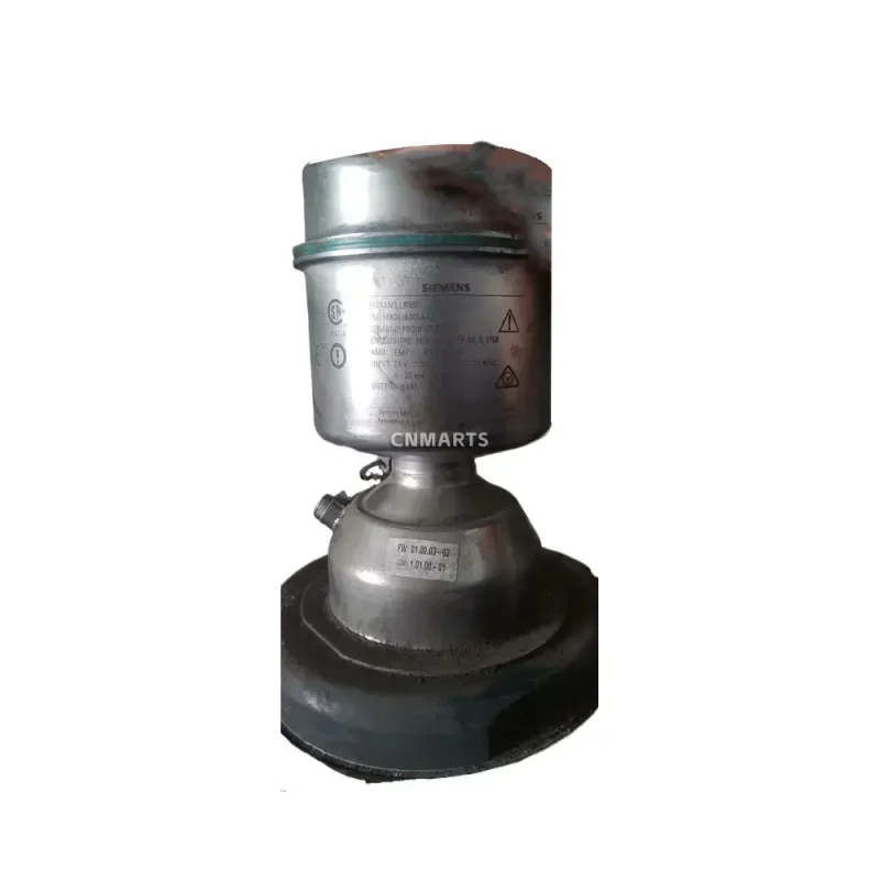 Siemens SITRANS LR560 (7ML5420-1AD00-4AA2) Radar Level Transmitter