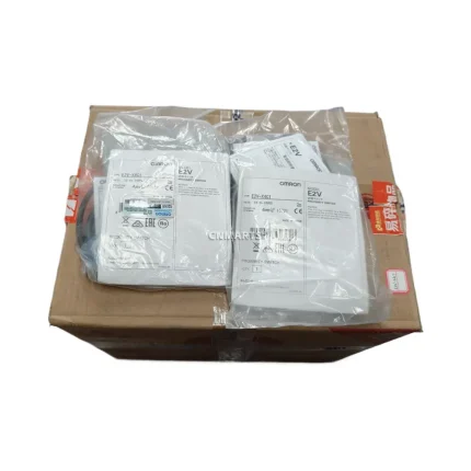 OMRON E2V-X4C1 Proximity Switch