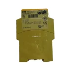 Pilz PZE X4V8 Safety Relay
